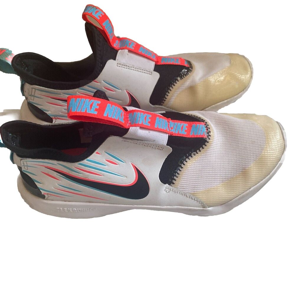 Nike Flex Runner Light 5.5Y 'White Red Blue' CT0732-100 Youth